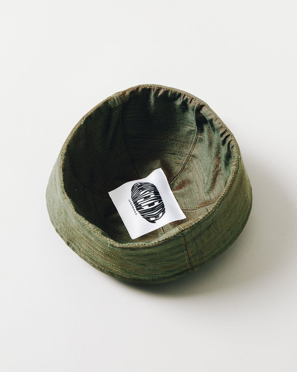 Thumbnail: Calot Olive Irisé