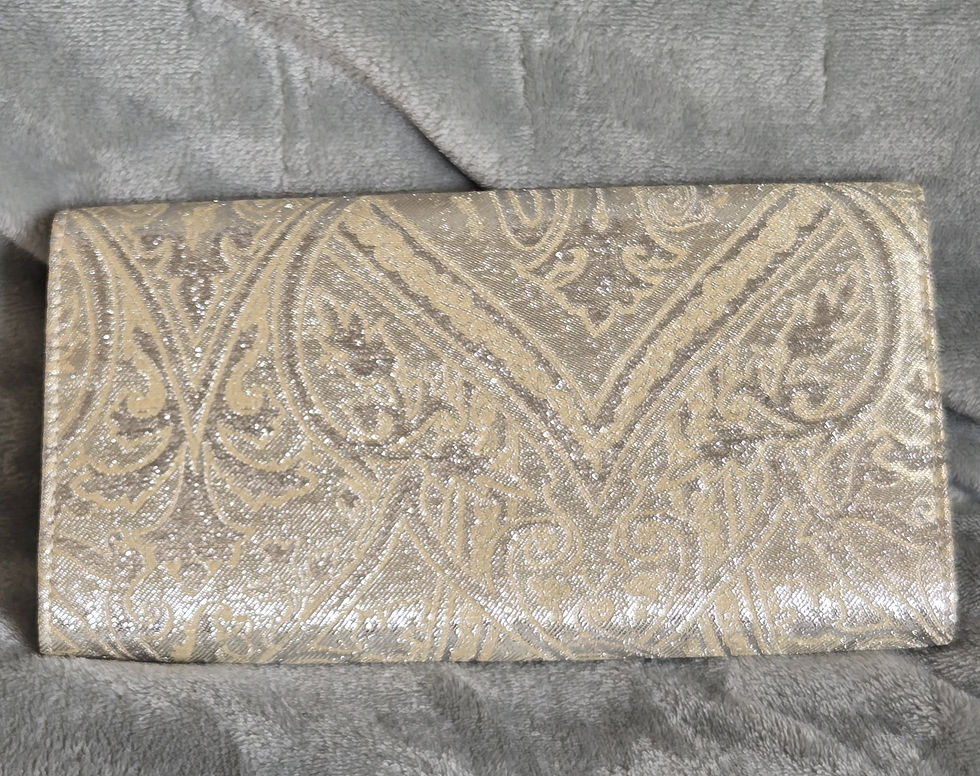 Thumbnail: B40 - Champagne Diamanté Detail Clutch