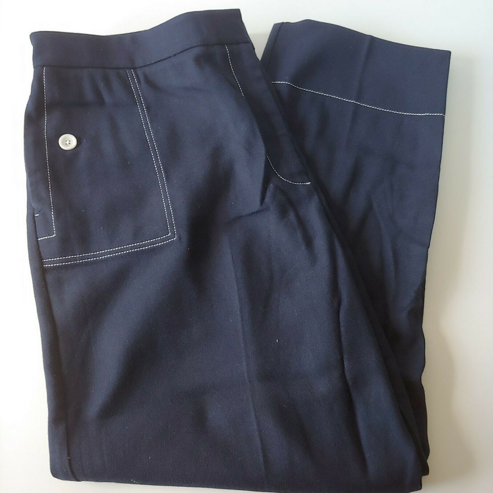 Thumbnail: LADIES M&S Navy Straight Leg 7/8th Trousers Size 18 Long