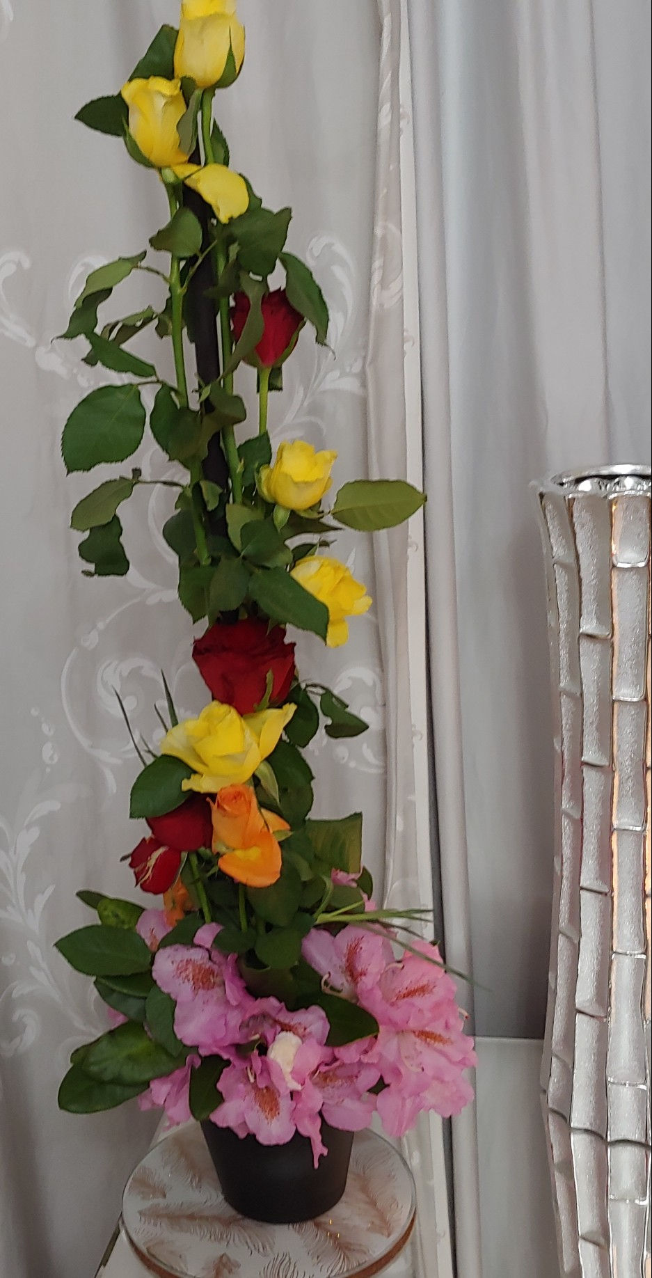 Thumbnail: New Fresh large mixed  Rose Sprial Arrangement in black pot for home decor.l
