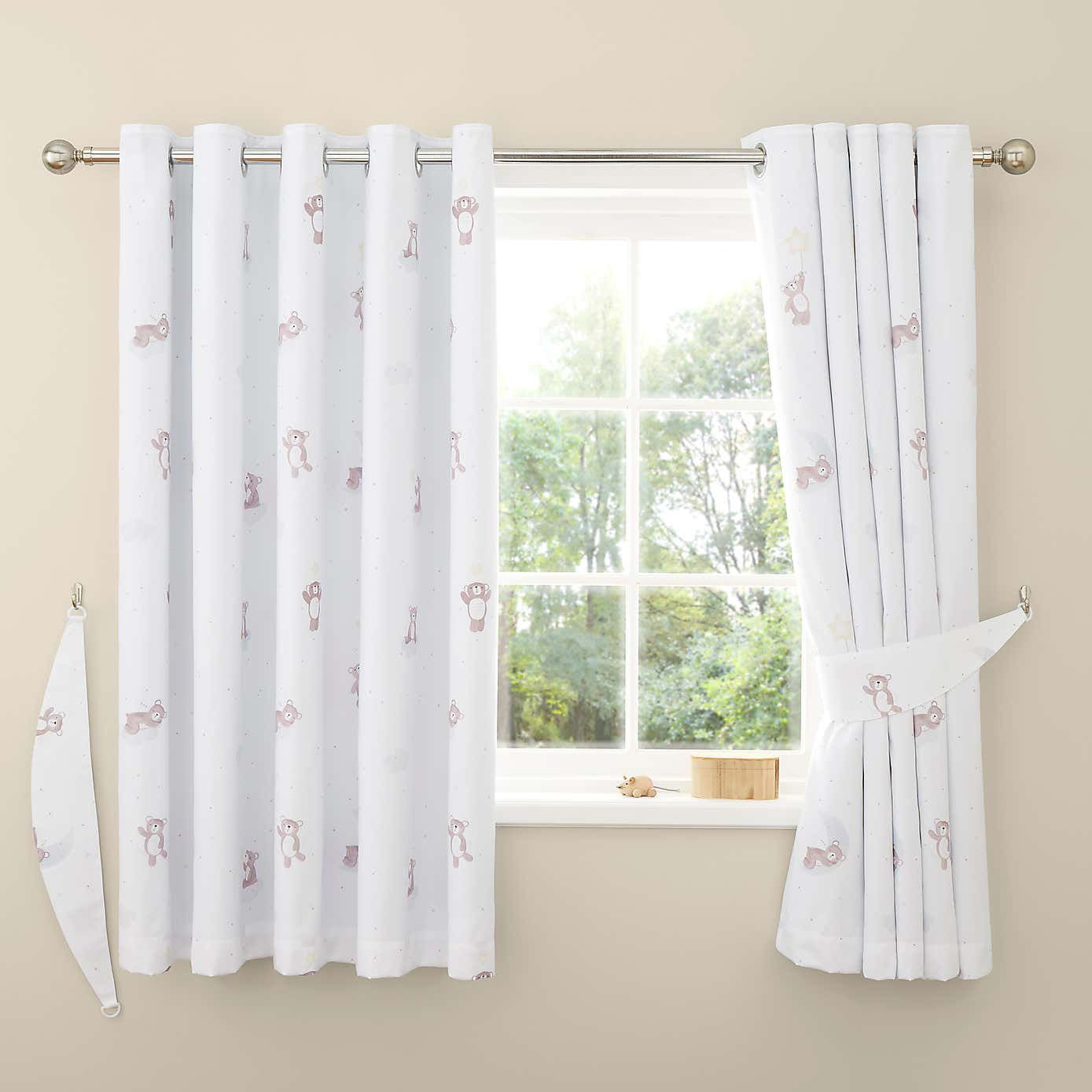 Baby Bears Blackout Eyelet Curtains
168cm x 183cm