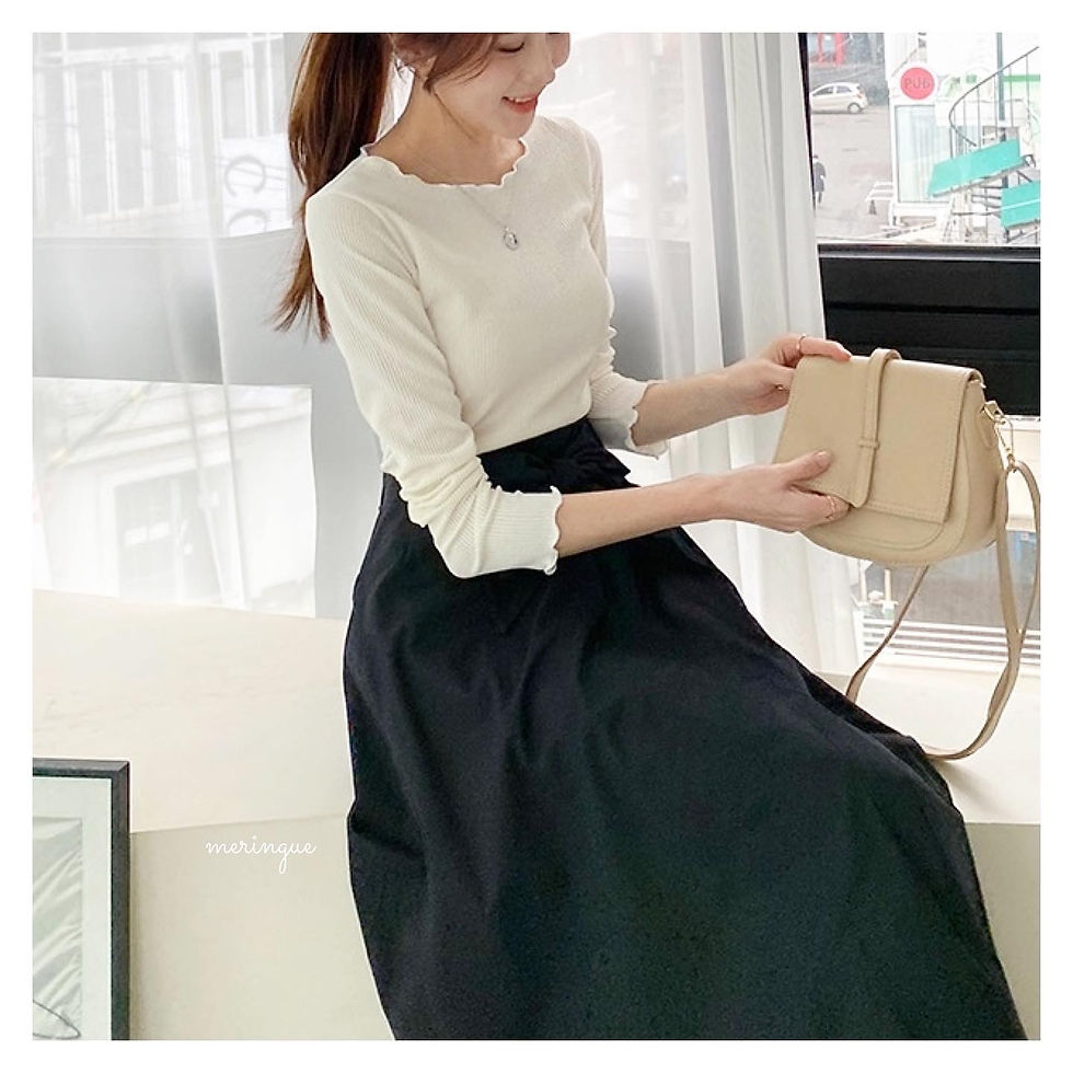 縮圖：[現貨BLACK] LETTUCE TRIM ROUND NECK T-SHIRT (4色)
