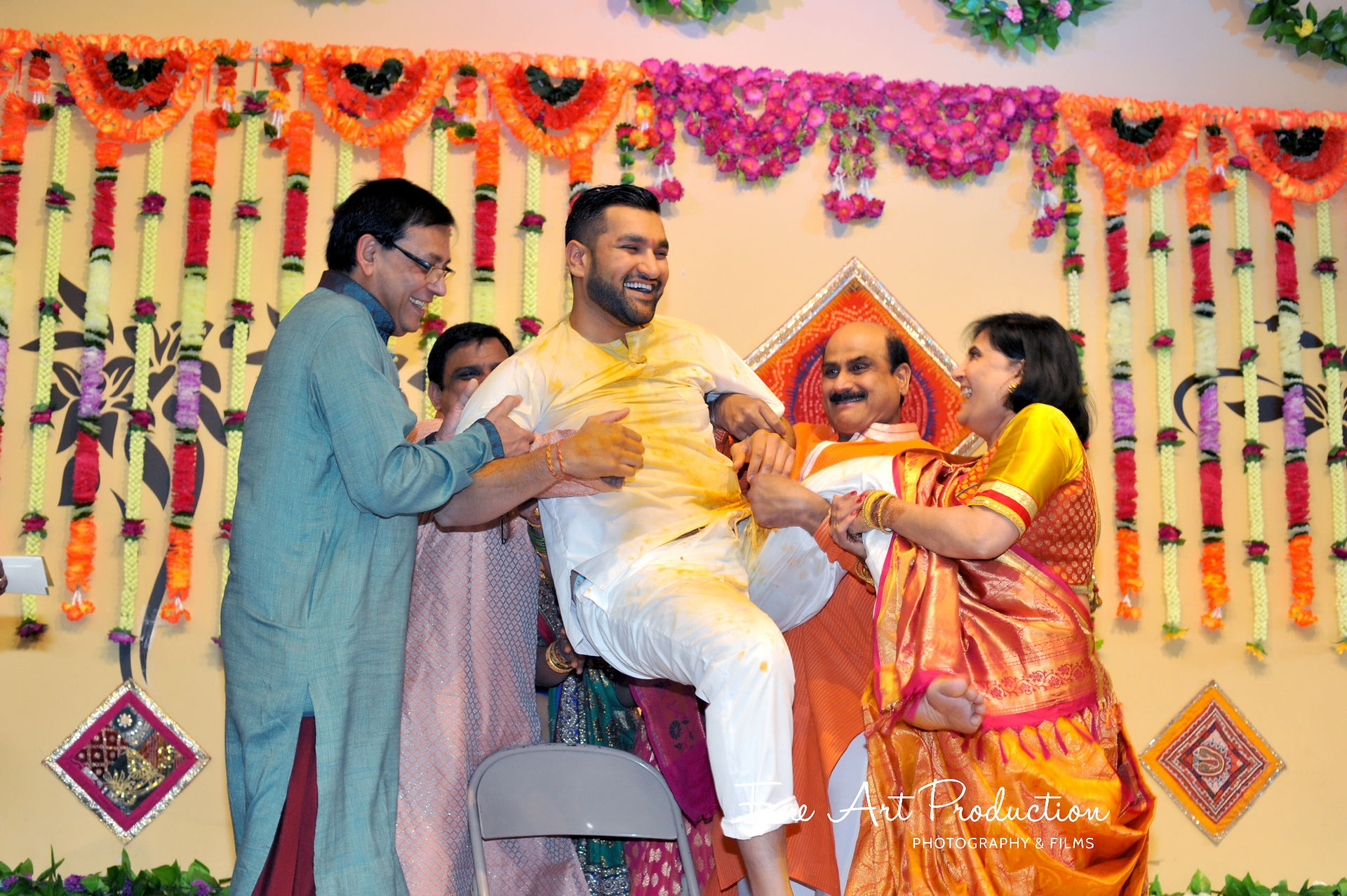 Indian-Wedding-Pithi-Fine-Art-Production_10