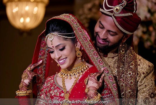 indian wedding couple portrait photograp