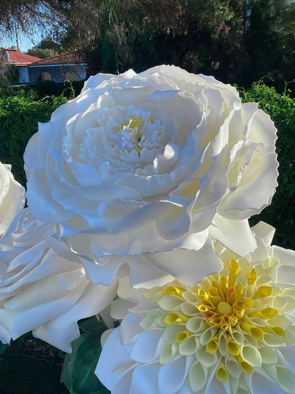 Thumbnail: Pretty white bouquets
