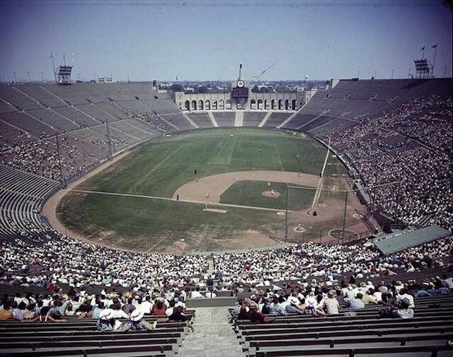 The Only Stadiums to Host World Series and Super Bowl