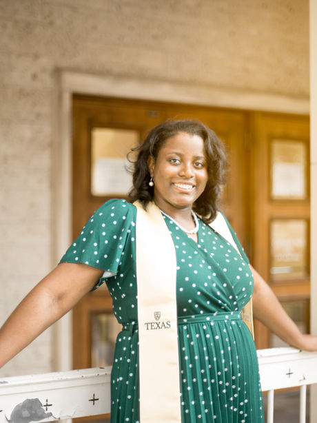 Marshanah_UTGrad_DSC_7850-Edit.jpg