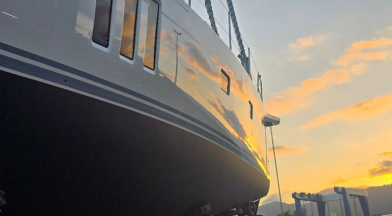 19mYachtSunset.jpg