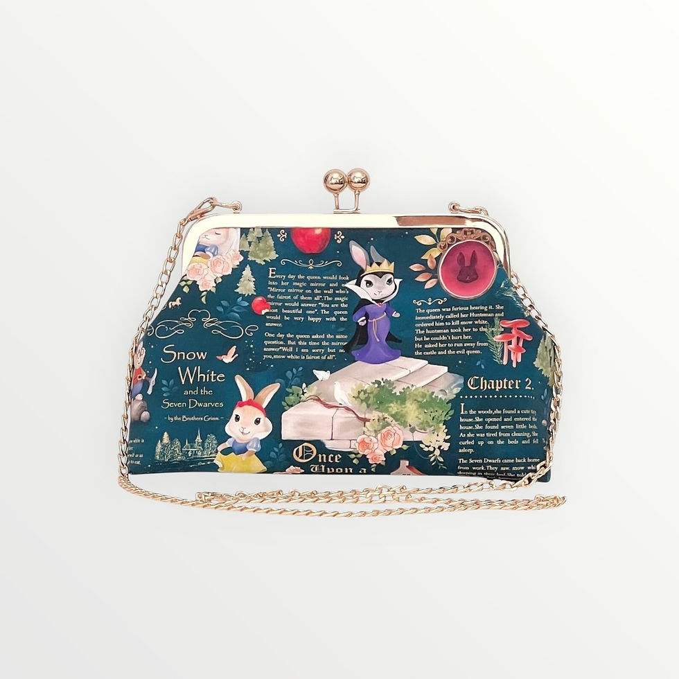 Thumbnail: Snowy Bunny Kiss-Lock Bag (Green)