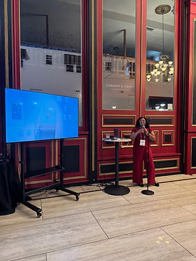 This is a portrait of April Pruitt lecturing at the Cajal Club social.