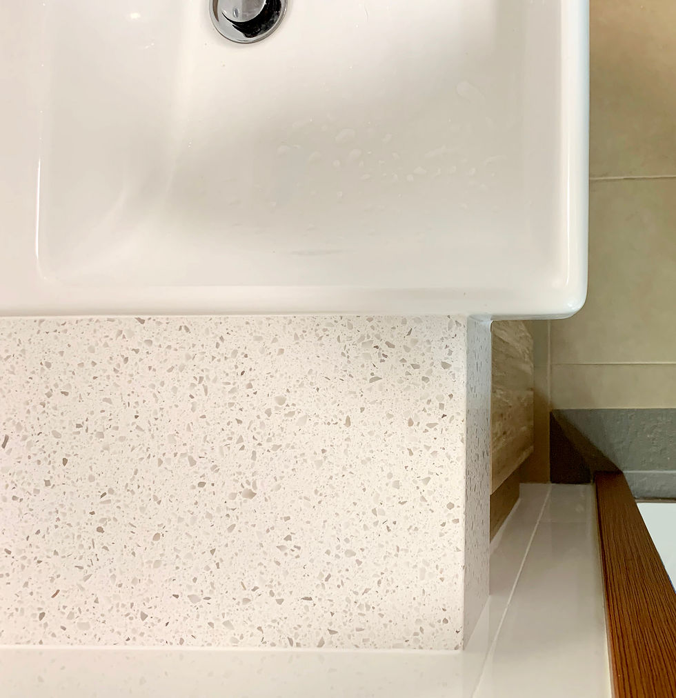 126D Canberra Street - master toilet 5