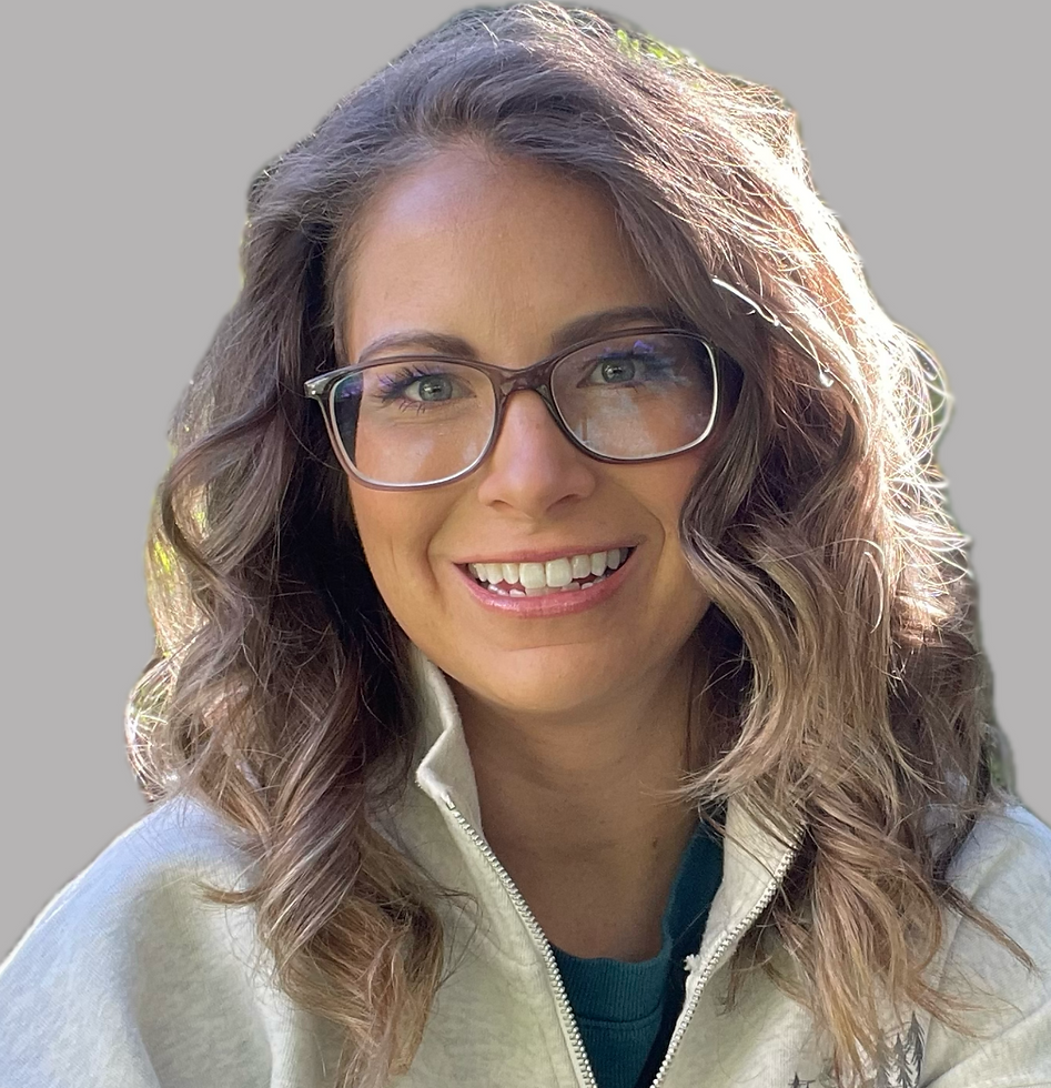 Amy Szallar - no background.png