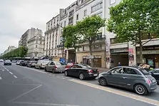 Immeuble bourgeois d'Issy les Moulineaux centre ville mairie Corentin celton appartement visite avant achat architecte intérieur