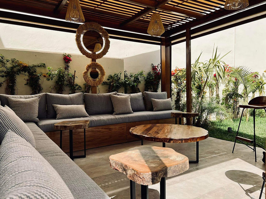 Aménagement du salon extérieur pour un espace cocooning et accueillant