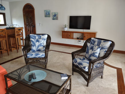 1st Floor Livingroom - Picture 2.jpg