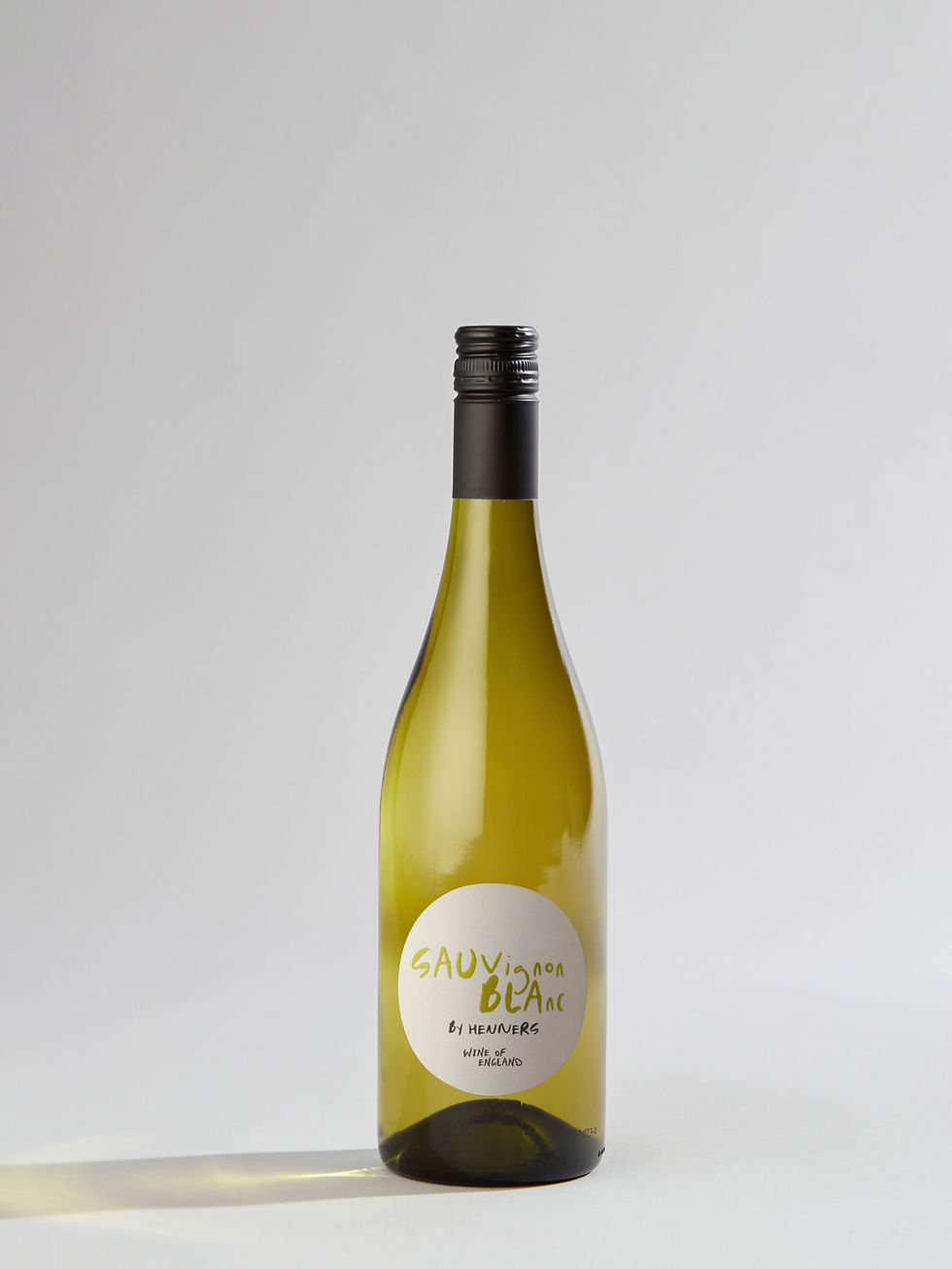 Henners Sauvignon Blanc | A vivacious wine that's aromatic, juicy, and bursting with character
