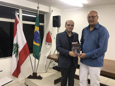 Noite de autógrafos na FULIBAN com Roberto Massoni