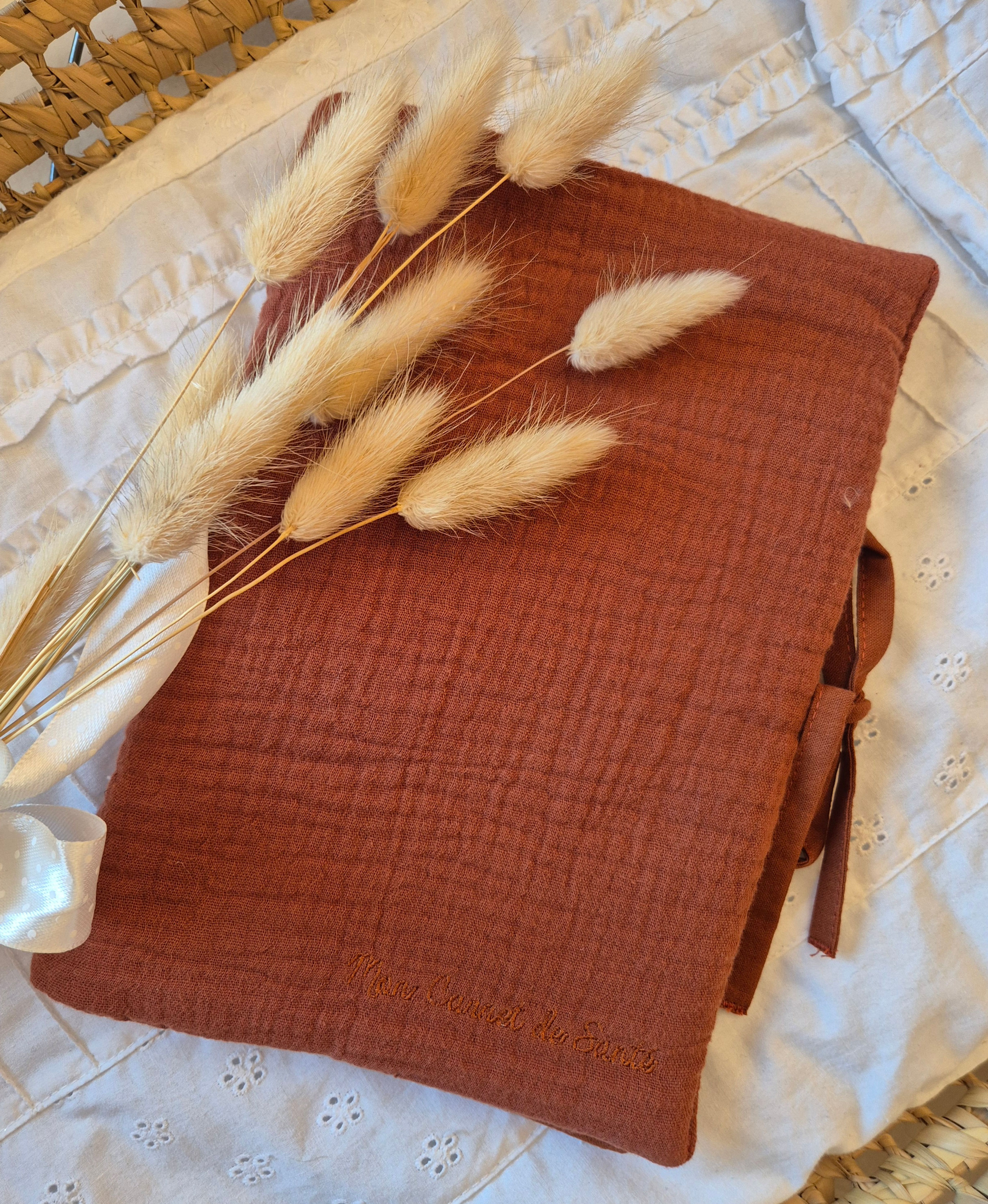 Protege carnet santé marron