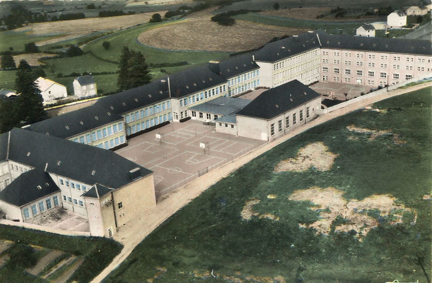 Cour de l'institut
