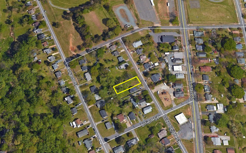 Thumbnail: SOLD! Buildable Lot Walking Distance to South Park | Woodleigh - 27127