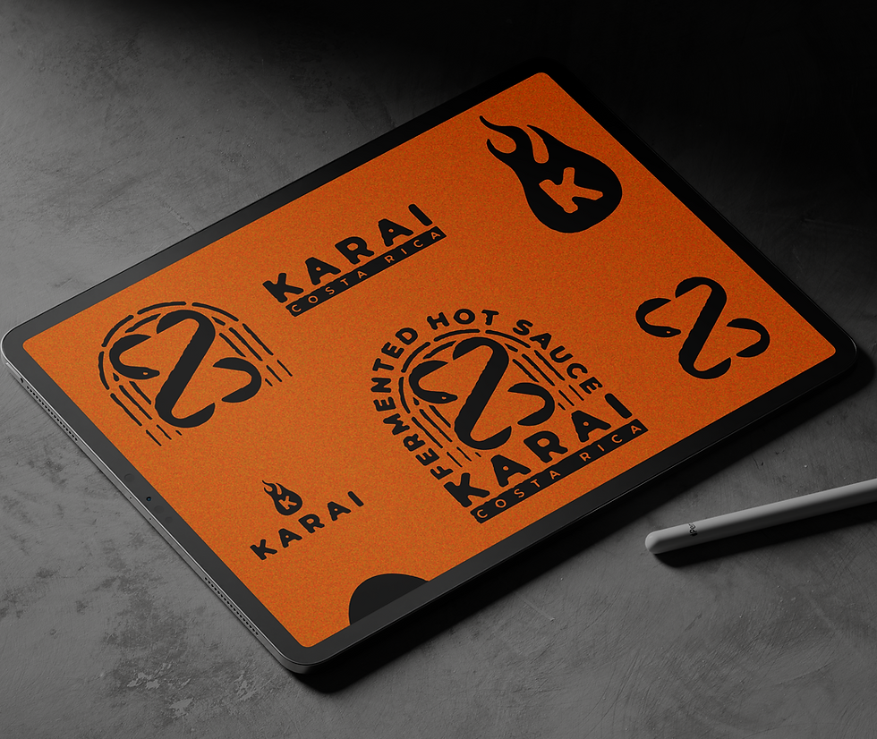 01 Free Ipad Pro Mockup With Pencil.png