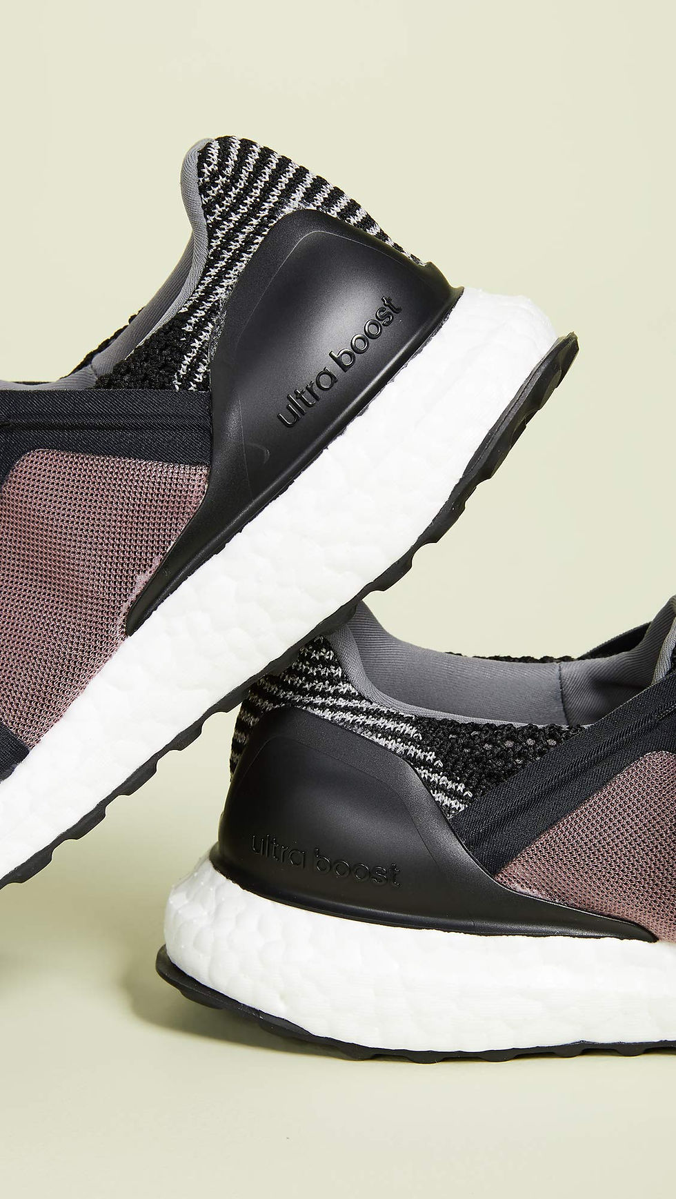 Thumbnail: adidas Women's Ultraboost, black/smoked pink/core red, 6 M US
