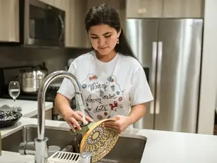 How Do I Maintain and Clean Kitchen Quartz Surfaces?