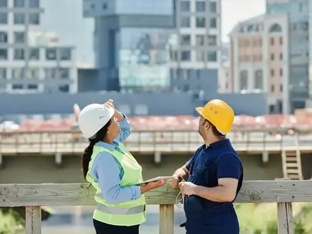 10 Must-Know Tips for Hiring a Professional Contracting Team