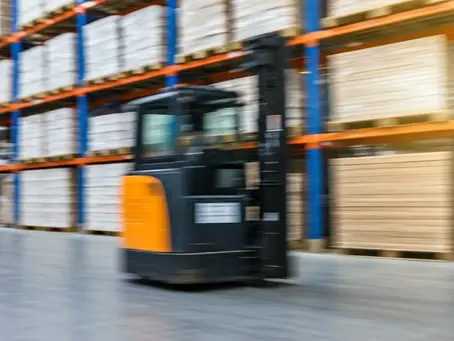 How Lumpers Enhance Efficiency in Cross-Dock Operations