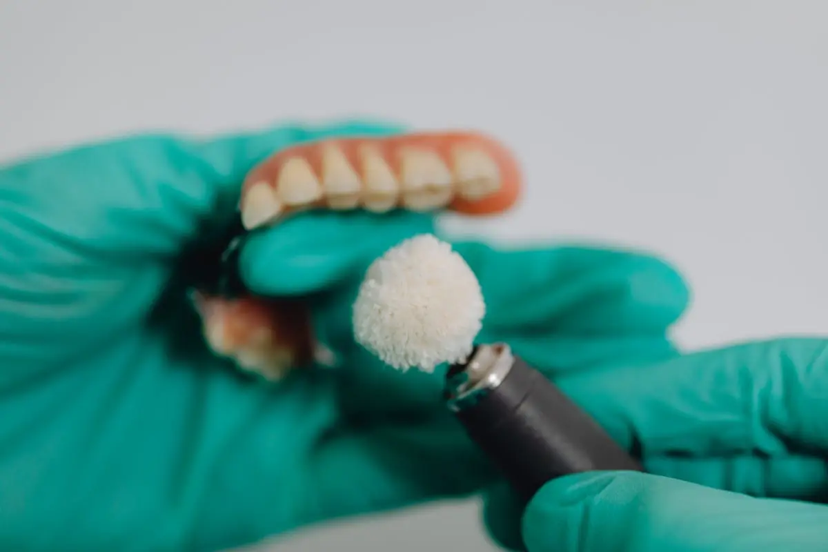 What Should I Expect from a Dentures Specialist Visit?