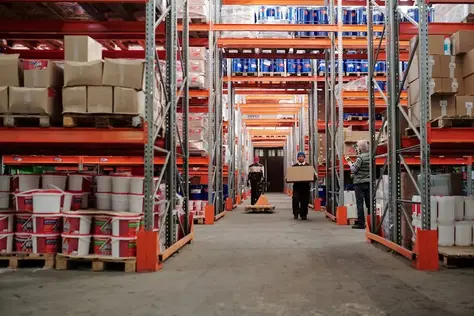 How Does Warehousing Support Efficient Importing and Exporting?