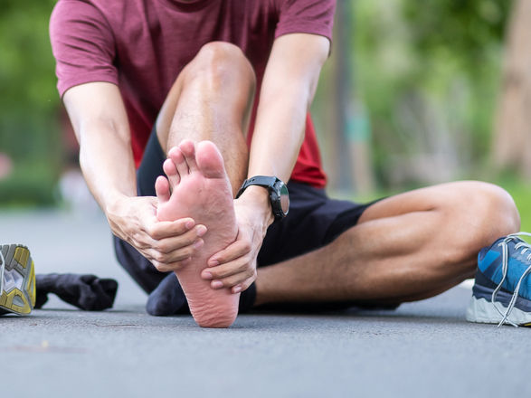Non-Invasive Solutions for Treating Plantar Fasciitis