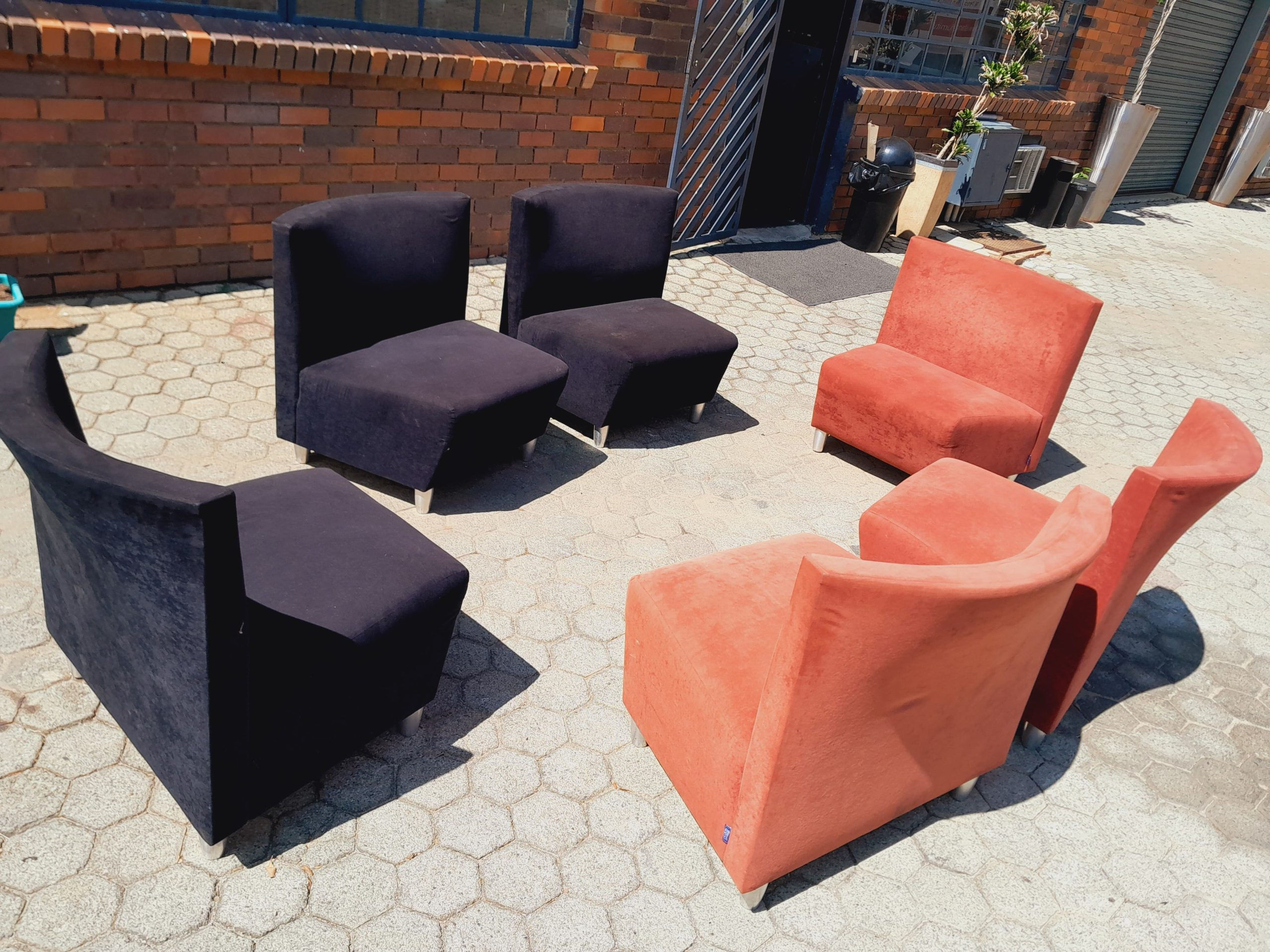 251c5d93-2e67-47e8-bdf5-8075282adb76