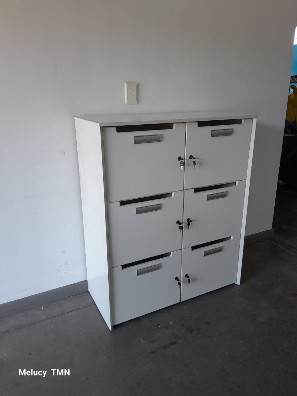 Thumbnail: 93e82a52-27d2-42ac-b4b2-303a8d3a8005