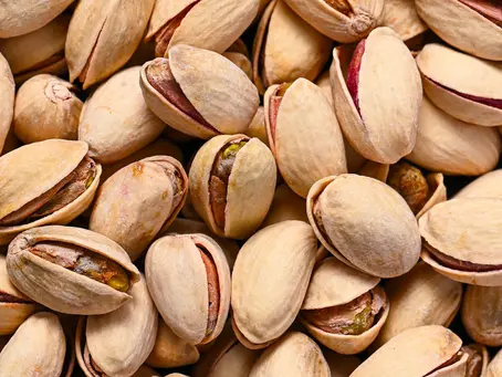 Nourish Your Way to Relief: Nutritional Tips to Alleviate Hay Fever Symptoms