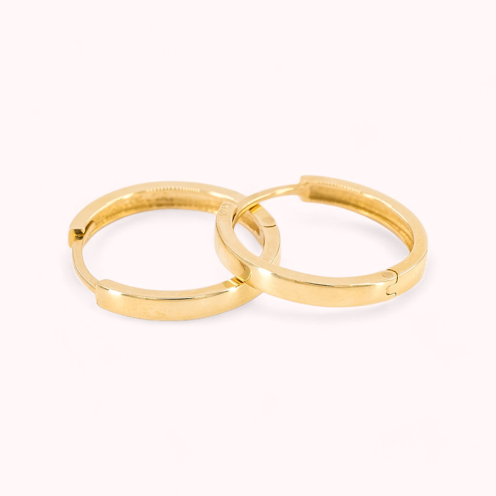 Thumbnail: 14K Gold Oval Hugger Earrings