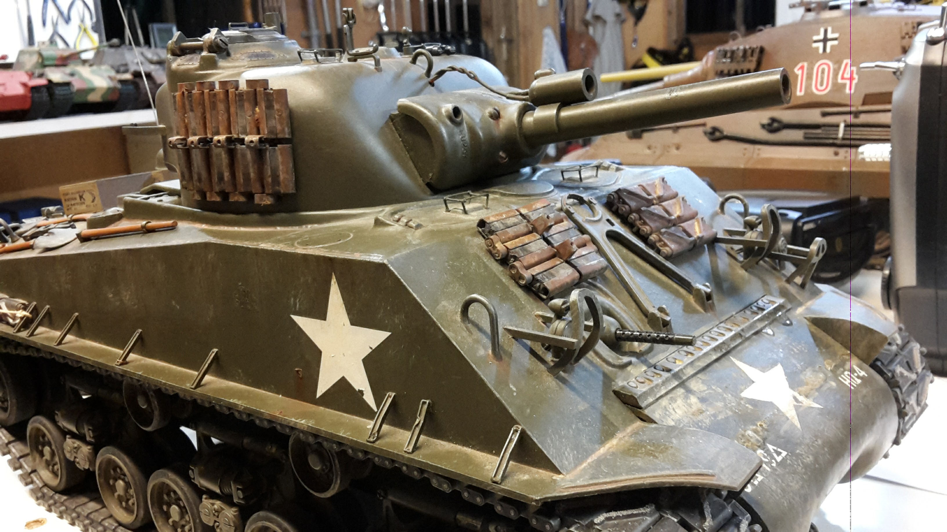 Tamiya Sherman Full option IR battle RC tank