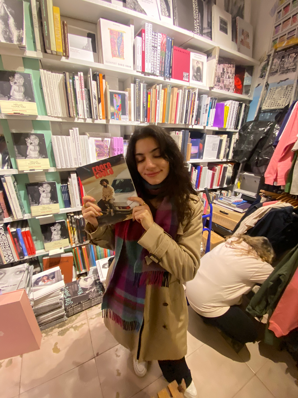 Emma Roshan with a copy of Esses Magazine