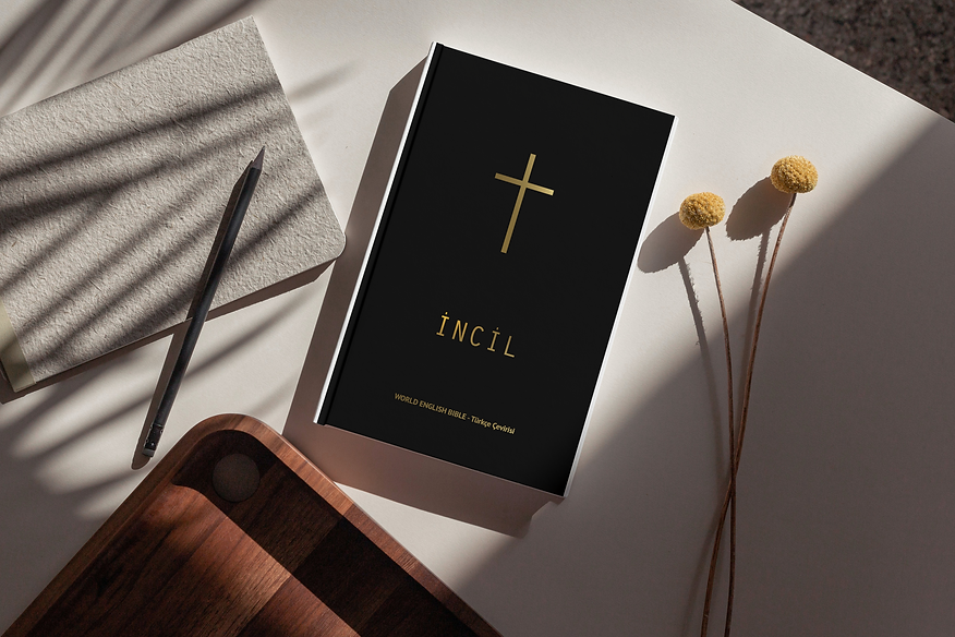 Book 5.5x8.5 on the table_Cover İncil.png