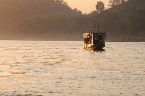 Book Tmc boat excursion for luxury travel in Vienna