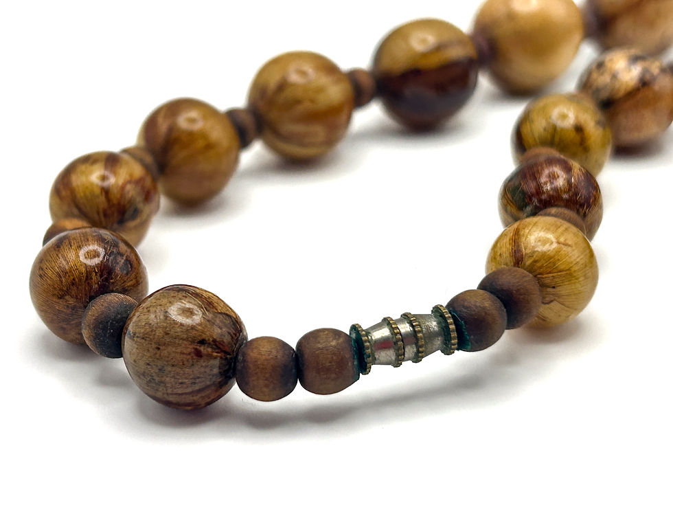 Thumbnail: Graduated Wood Beaded Necklace - Wood Grain Detail - Warm Natural Tones