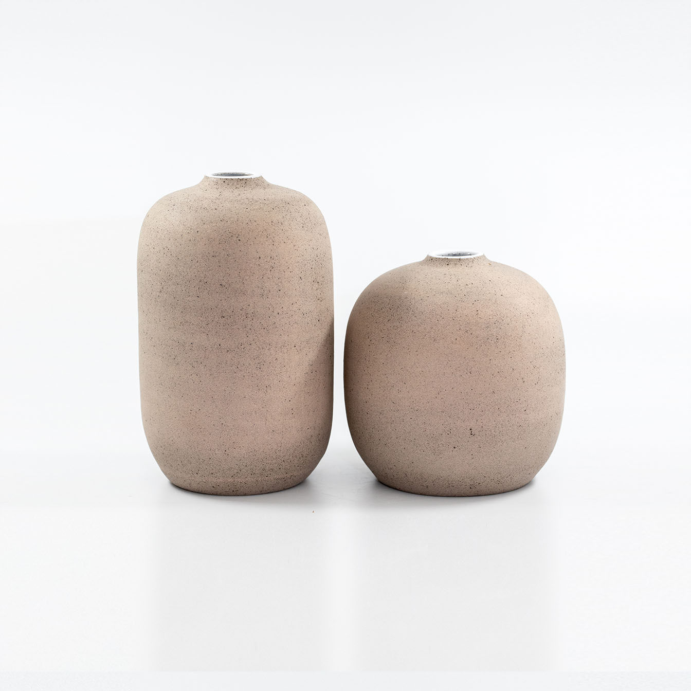 JEHN CERAMIKA Handmade Round Vase