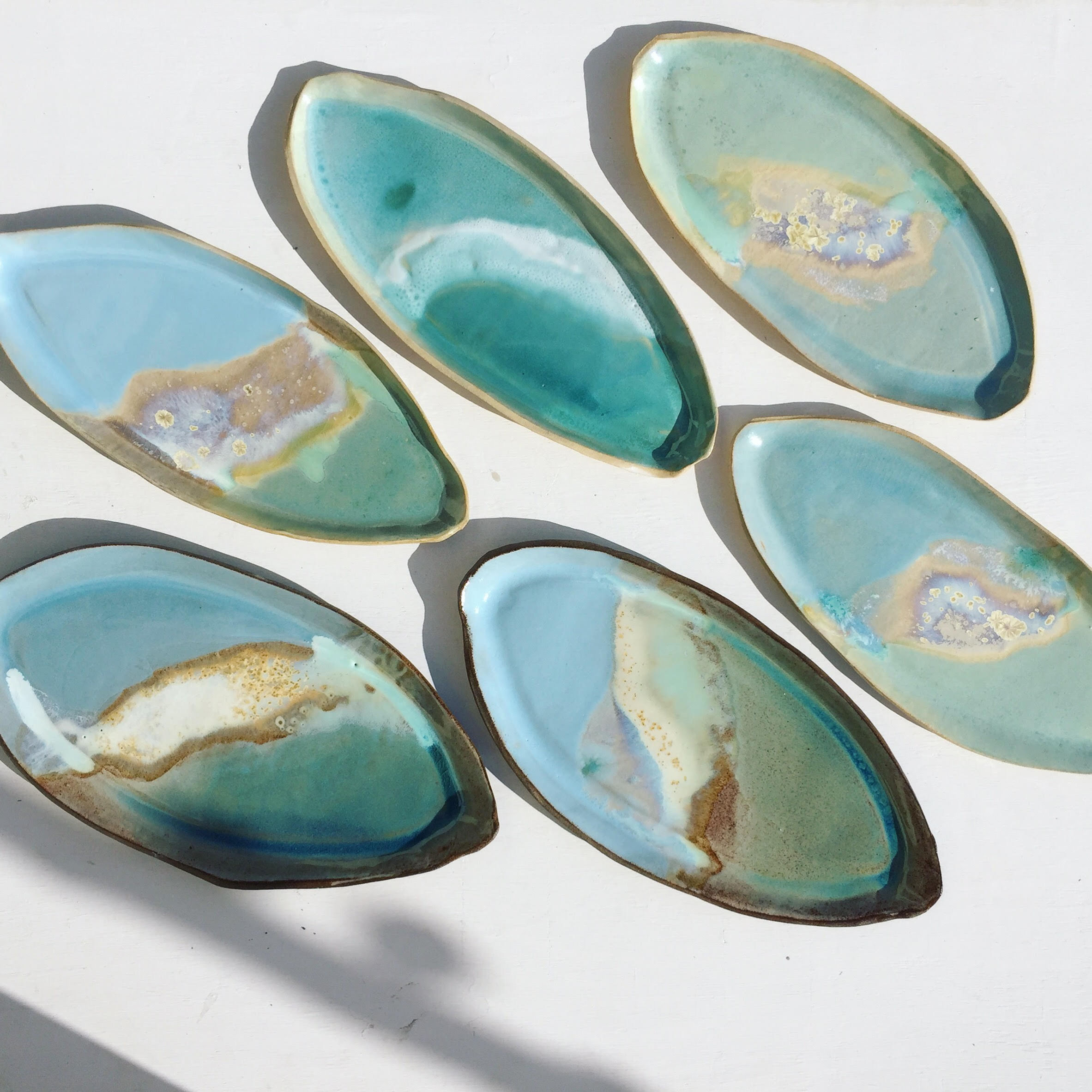 MUA Studios Waves Jewelry Plate