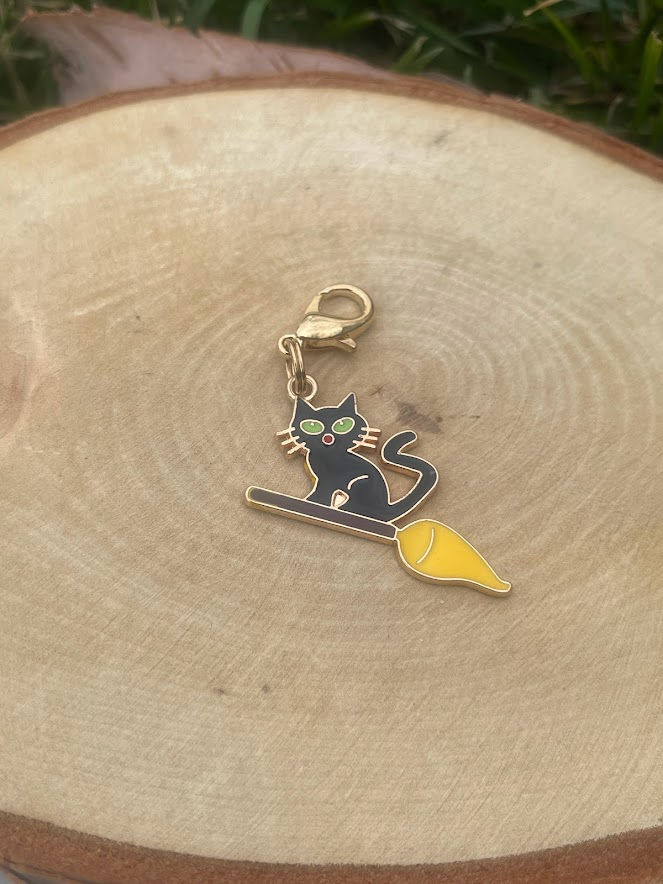 Cat on Witches Broom Collar Charm