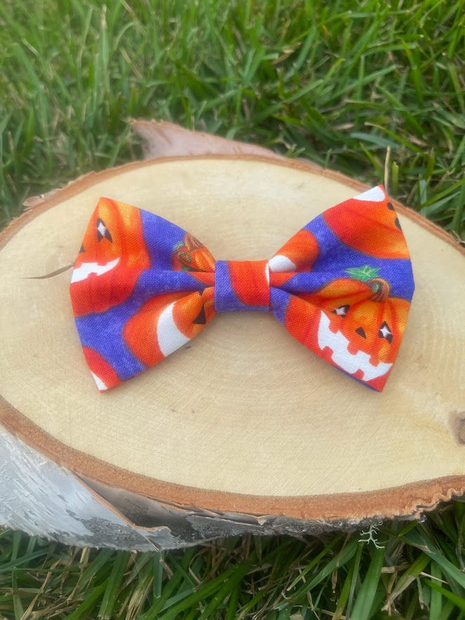 Glow in the Dark Pumpkins Pet Bow Tie / Cat Bow Tie/ Dog Bow Tie
