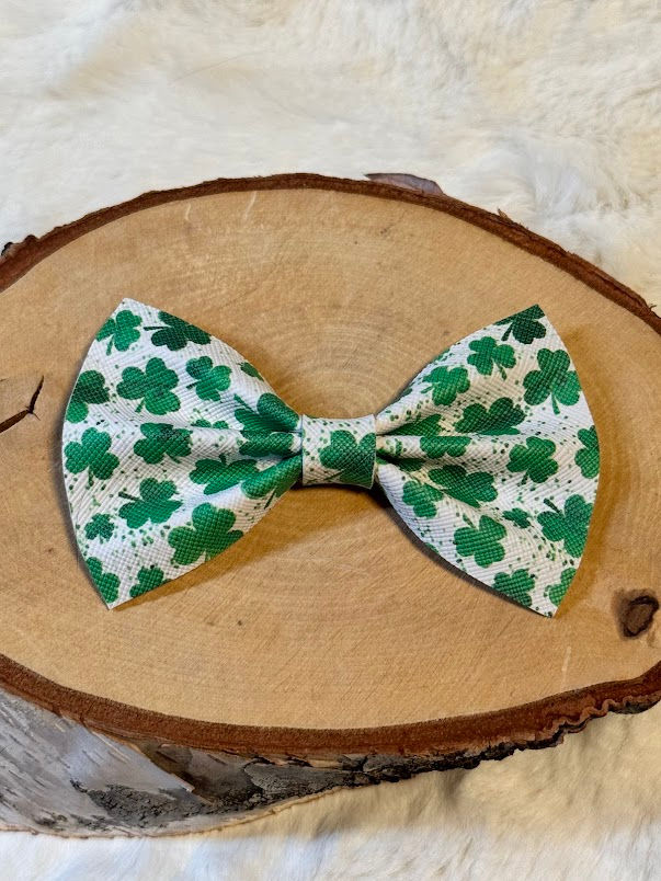 Cloverload! Faux Leather Pet Bow Tie / Cat Bow Tie/ Dog Bow