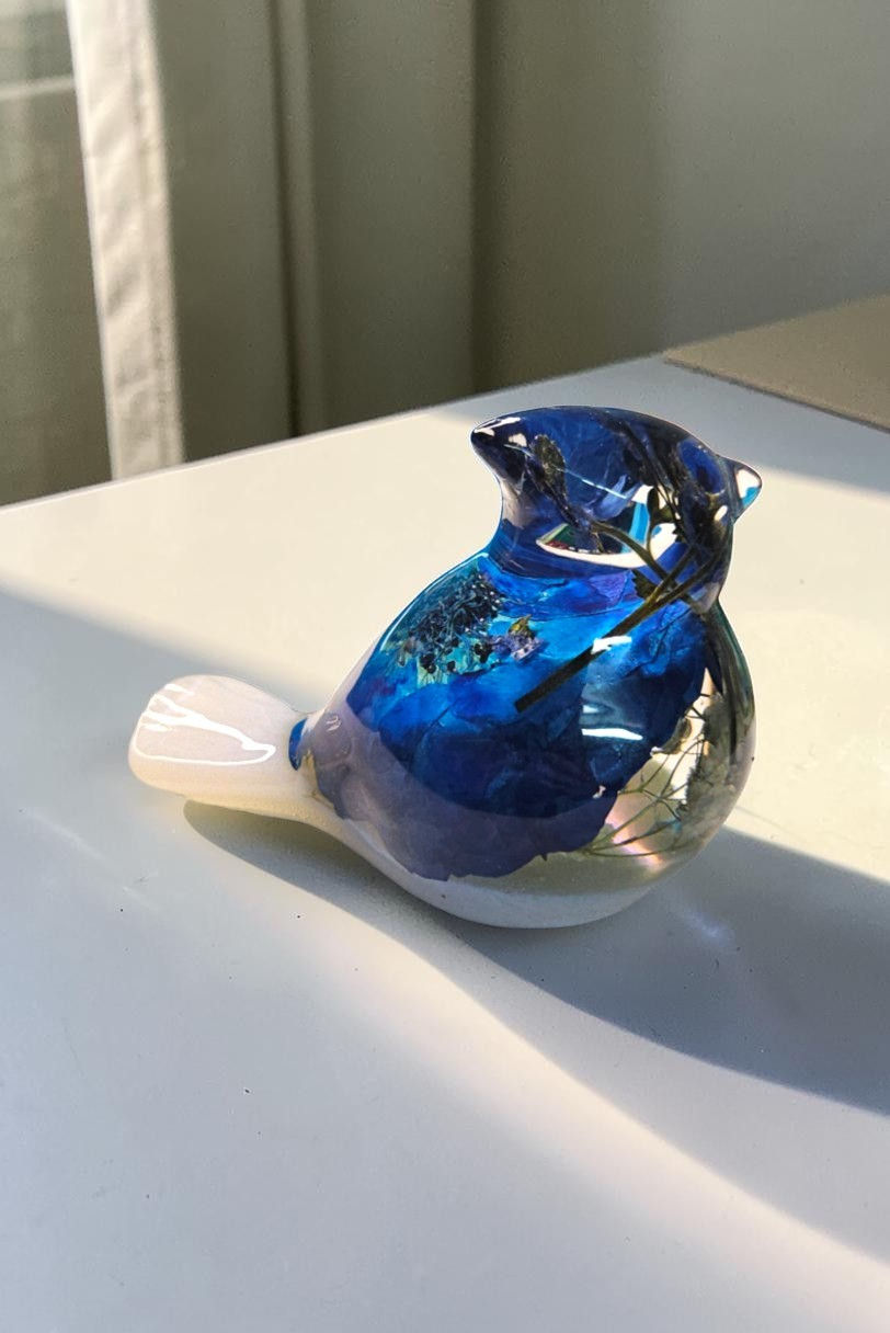 NEW Blue Jay bird sculpture