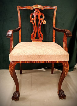 Käsinojatuoli Chippendale