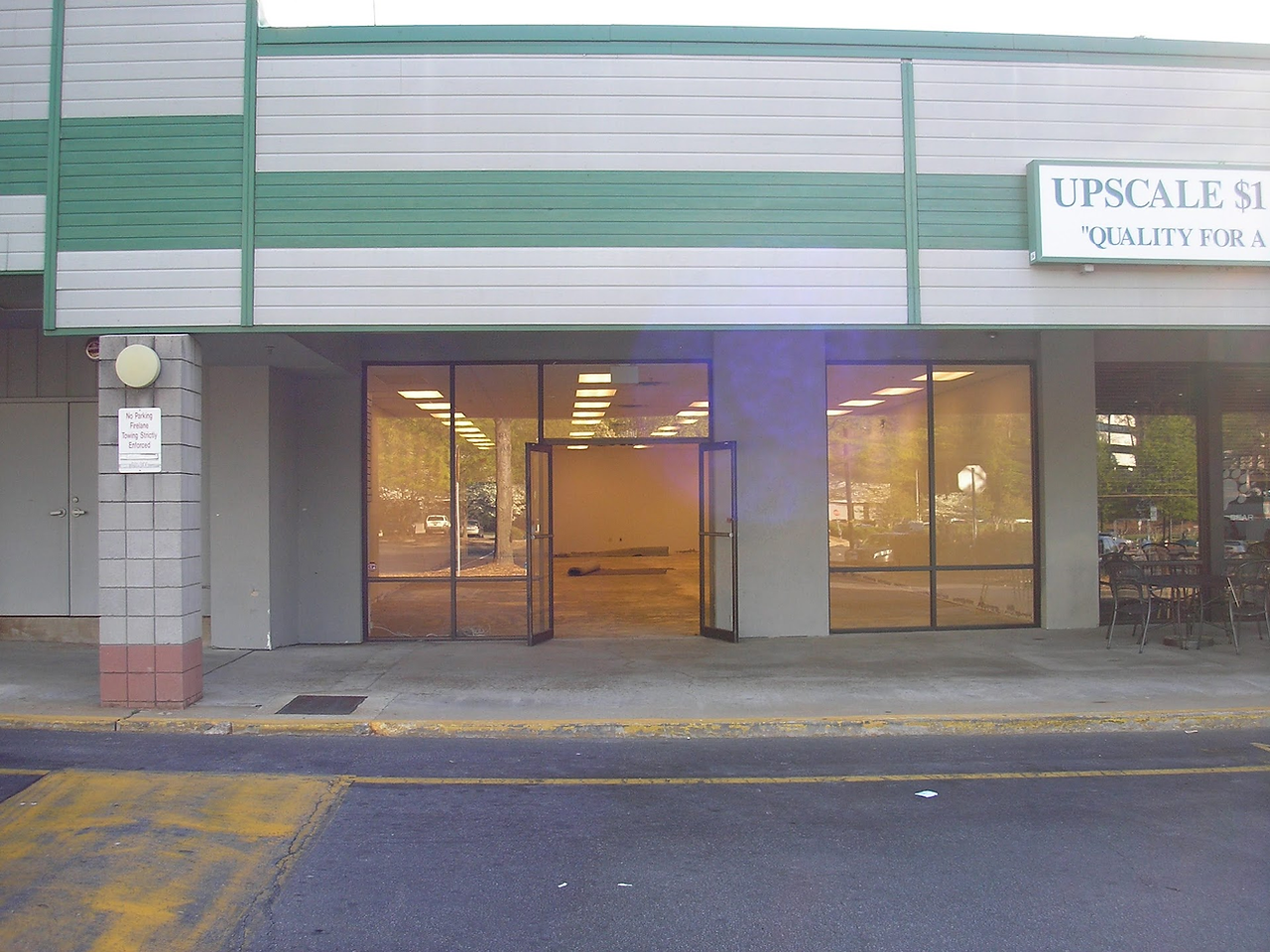 Upscale $1 Store