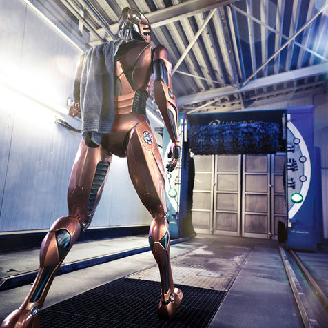 roboter walking in shower